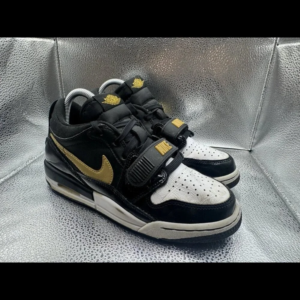 RARE 🚀 Size 5.5 -‎ Nike Air Jordan Legacy 312 Low Gold Black Sneaker CD9054-07